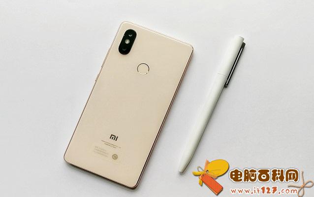 小米Max3和小米8SE哪个好?小米8SE对比MAX3区别