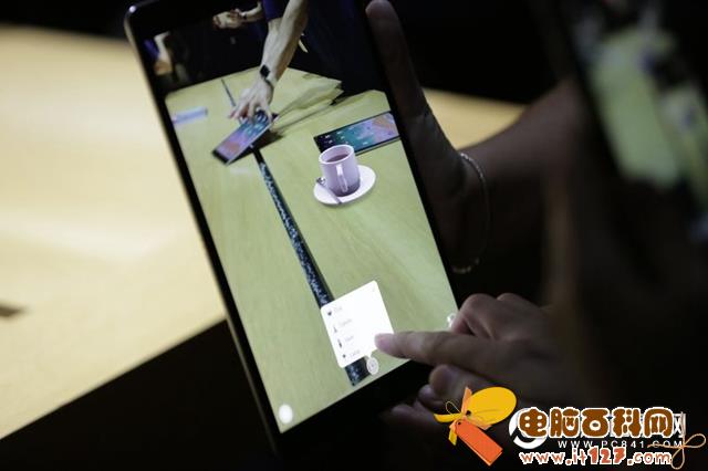 10.5英寸iPad Pro上手图赏:边框更窄+iOS11系统