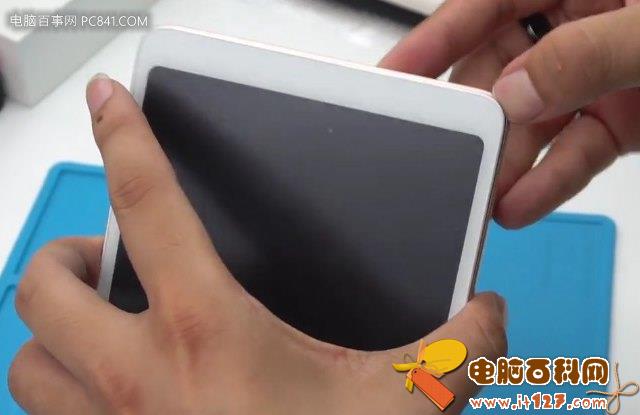 小米平板4后盖怎么打开?小米平板4后盖拆解教程