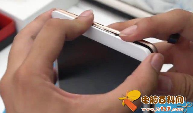 小米平板4后盖怎么打开?小米平板4后盖拆解教程